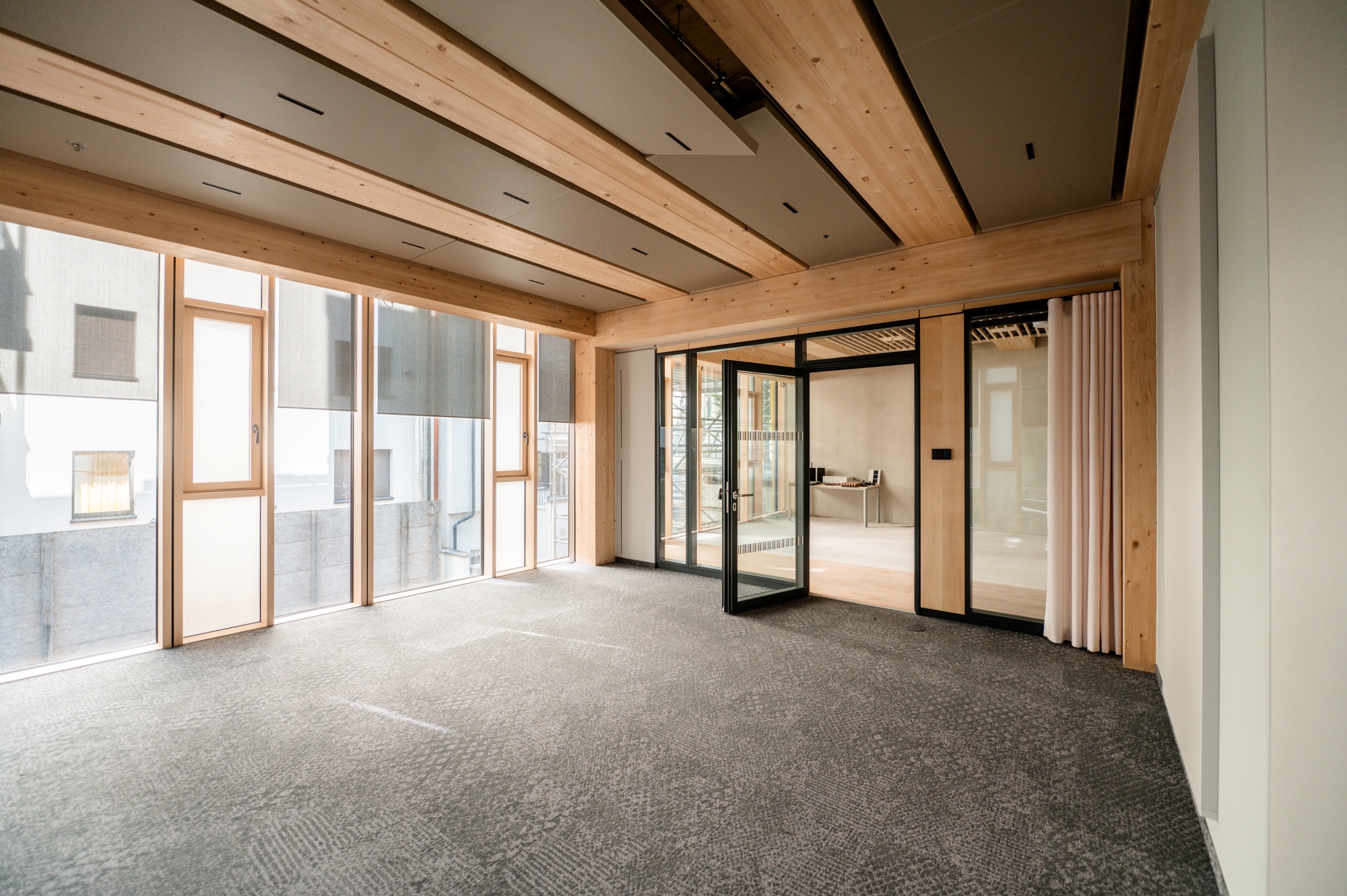 ©LeonieLorenz-stack-No3-6073